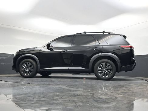 Used 2022 Nissan Pathfinder SV w/ SV Premium Package FWD image 49
