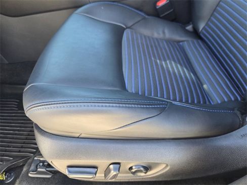 Used 2024 Toyota RAV4 XSE image 19