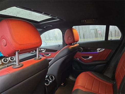 Used 2022 Mercedes-Benz GLC 300 4MATIC Coupe image 28