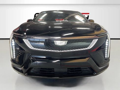 Used 2025 Cadillac Optiq Sport 2 AWD/4WD image 2