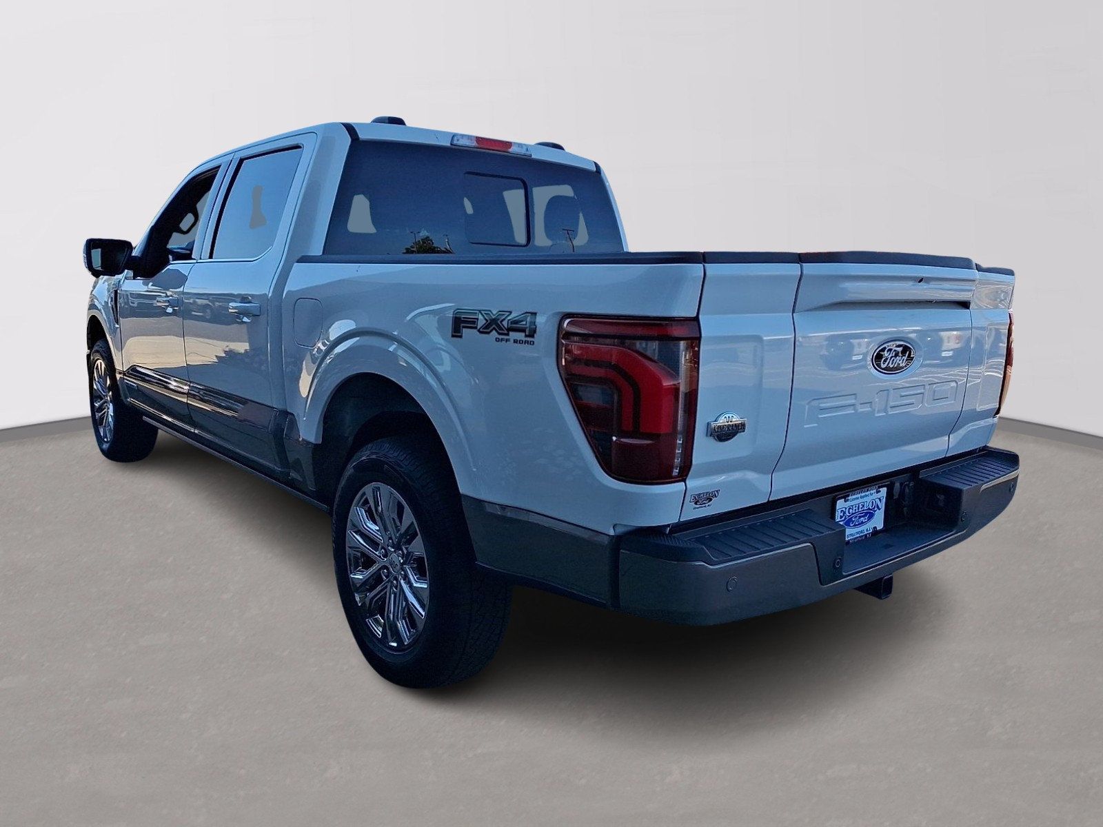 Used 2025 Ford F150 King Ranch w/ FX4 Off-Road Package AWD/4WD image 4