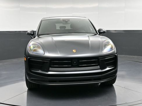 New 2026 Porsche Macan image 11