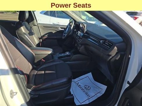 Used 2024 Ford Escape ST-Line w/ Equipment Group 301A FWD image 10