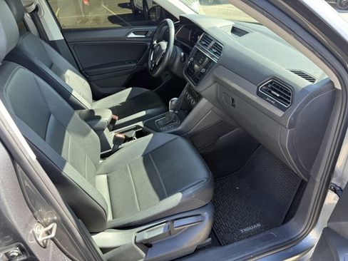 Used 2019 Volkswagen Tiguan SEL image 20