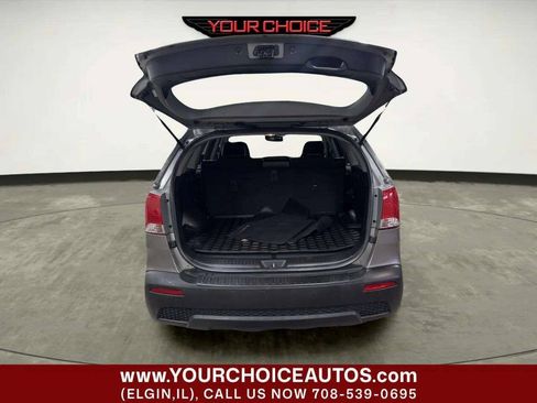 Used 2013 Kia Sorento LX w/ Convenience Pkg FWD image 5