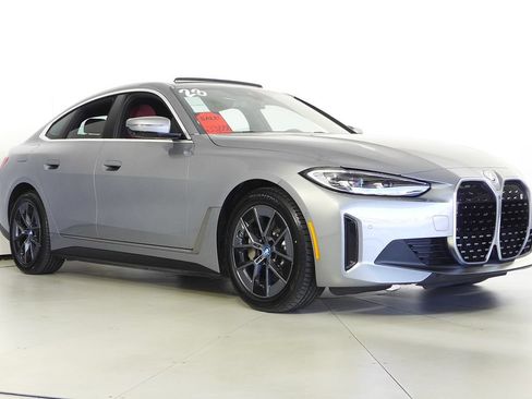 Used 2023 BMW i4 eDrive40 w/ Premium Package RWD image 4