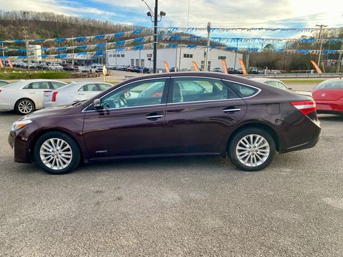 Used 2014 Toyota Avalon XLE Touring image 4