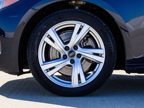 Used 2025 Audi A5 Premium w/ Convenience Package image 9