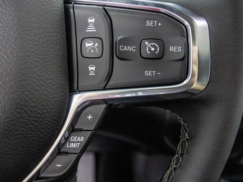 New 2026 RAM 3500 Laramie AWD/4WD image 31