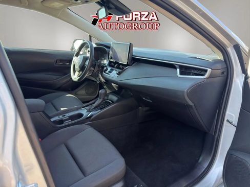Used 2023 Toyota Corolla LE FWD image 10