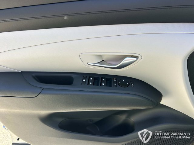 New 2026 Hyundai Tucson SEL Plus w/ Tow & Go Package FWD image 24
