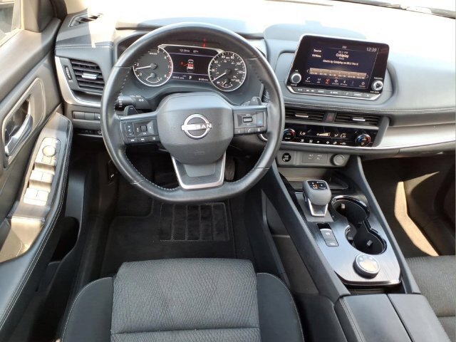 Used 2025 Nissan Rogue SV AWD/4WD image 8