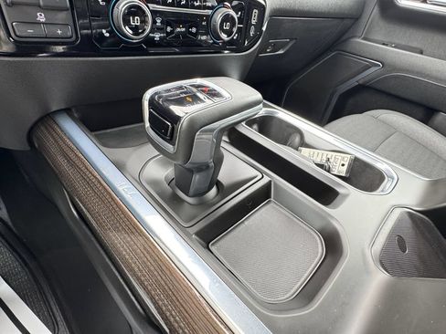 Used 2024 Chevrolet Silverado 1500 RST AWD/4WD image 28