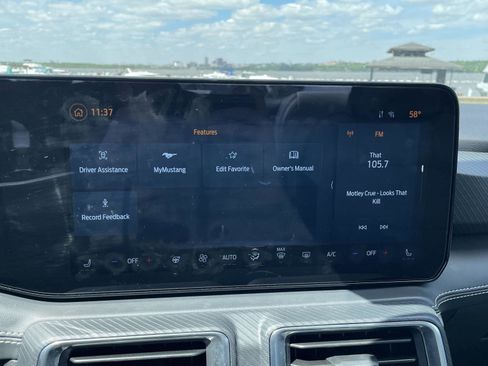 Used 2025 Ford Mustang GT Premium RWD image 27