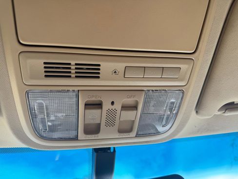 Used 2012 Honda Crosstour EX-L image 26