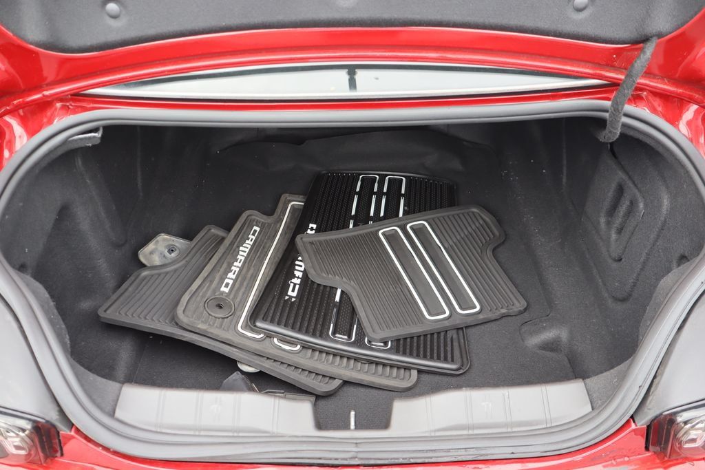 Used 2022 Chevrolet Camaro ZL1 RWD image 23