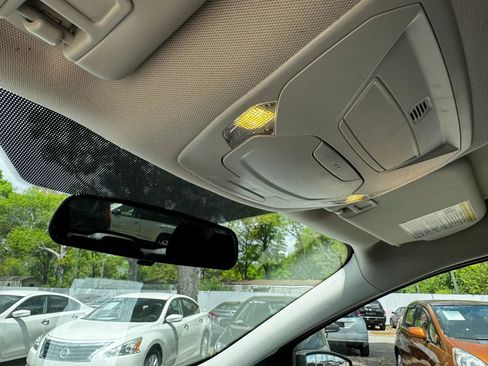 Used 2016 Ford Escape SE w/ Equipment Group 201A image 21