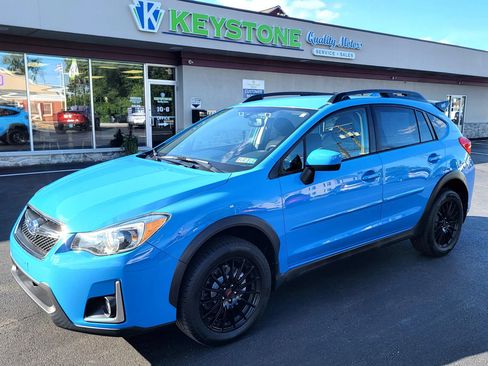 Used 2016 Subaru Crosstrek 2.0i Premium w/ 17" Wheel Sport Package AWD/4WD image 1
