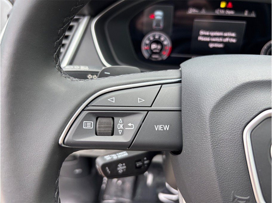 Used 2023 Audi Q5 2.0T Premium Plus AWD/4WD image 29