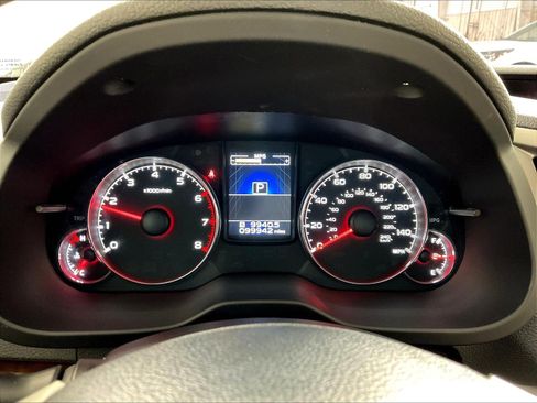 Used 2014 Subaru Legacy 2.5i Limited AWD/4WD image 14