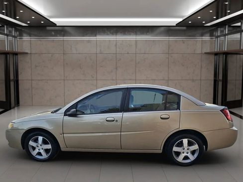 Used 2006 Saturn ION Level 3 w/ Leather Trim Pkg image 3