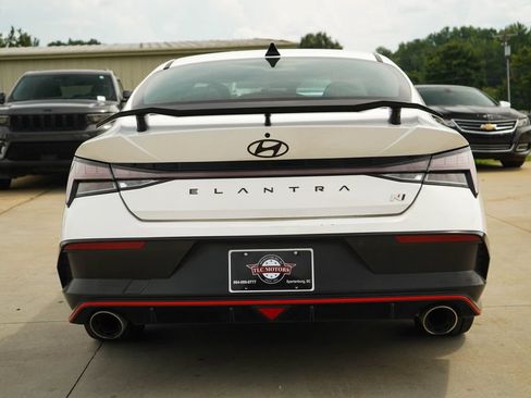 Used 2025 Hyundai Elantra N FWD image 20