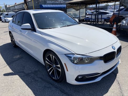 Used 2018 BMW 340i Sedan RWD image 6