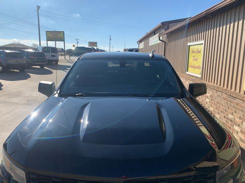 Used 2021 Chevrolet Silverado 1500 Custom w/ LPO, Dark Essentials Package image 8