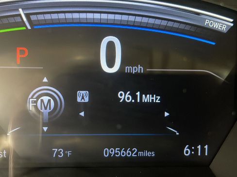 Used 2022 Honda CR-V Touring image 15