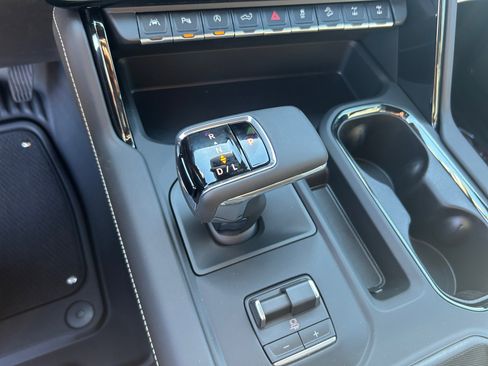 New 2026 GMC Sierra 1500 AT4X AWD/4WD image 21