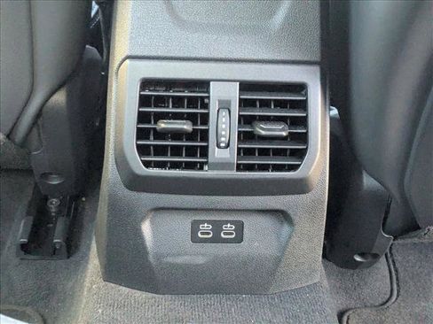 Used 2025 BMW M235i xDrive w/ M Performance Package image 16