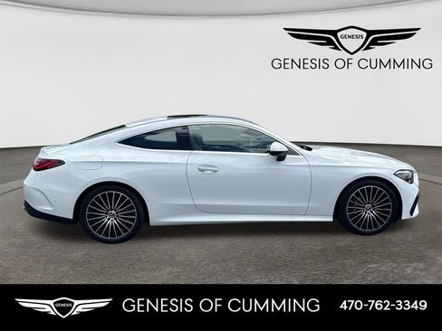 Used 2025 Mercedes-Benz CLE 300 4MATIC Coupe image 8
