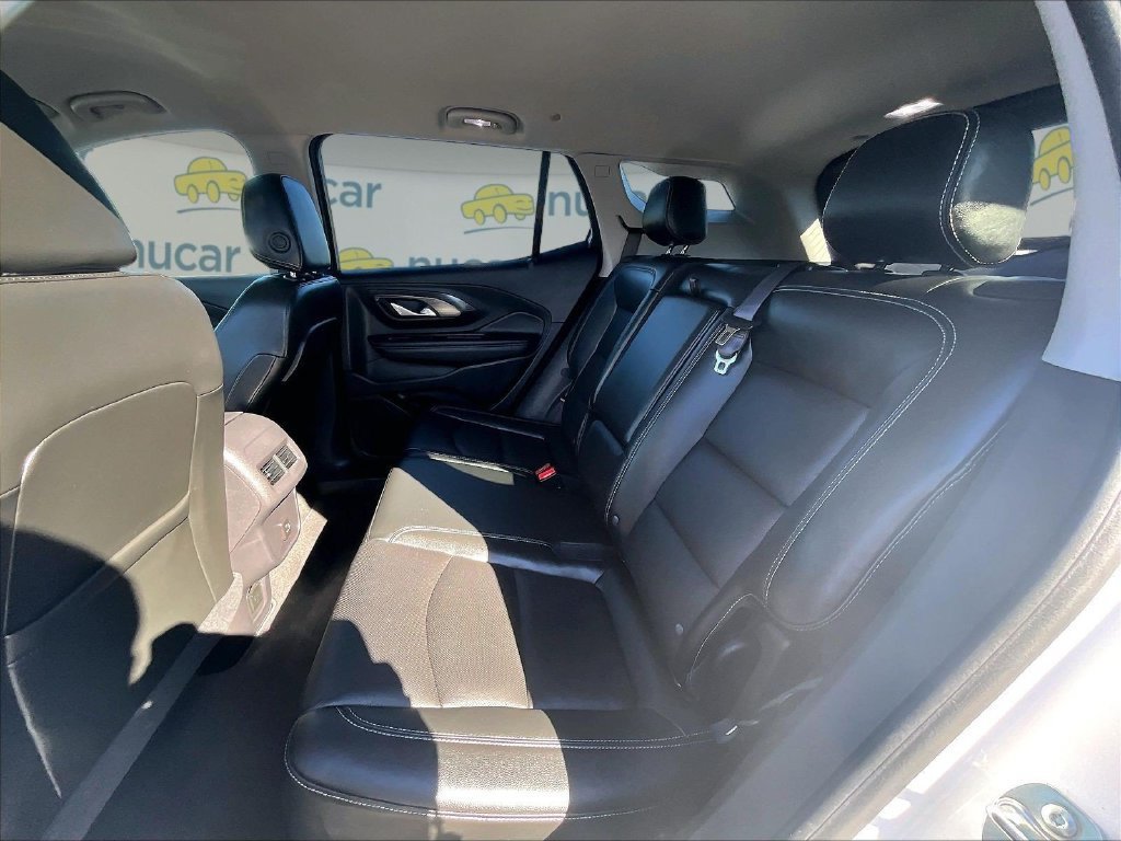 Used 2024 GMC Terrain SLT AWD/4WD image 14