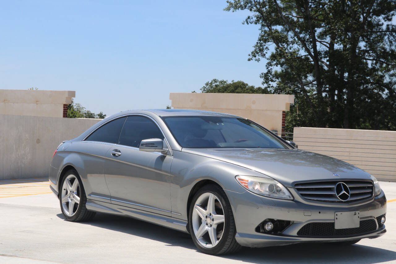 Used 2010 Mercedes-Benz CL 550 4MATIC image 2