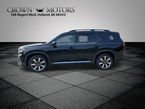 Used 2024 Honda Pilot Elite image 12