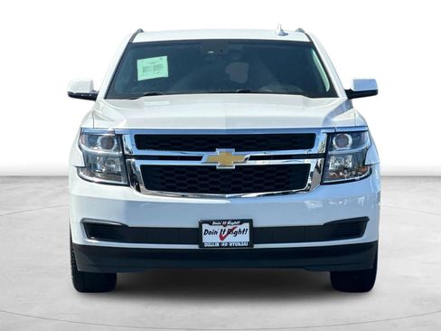 Used 2017 Chevrolet Suburban LT AWD/4WD image 10