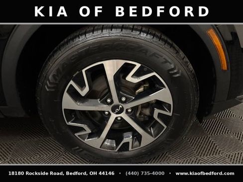 Certified 2023 Kia Sportage EX AWD/4WD image 28
