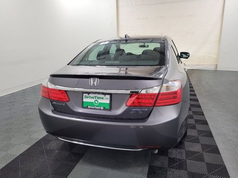 Used 2015 Honda Accord Hybrid Sedan image 7