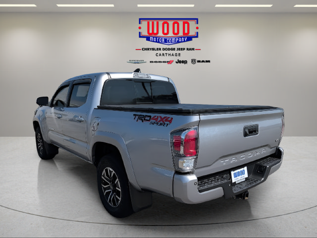 Used 2021 Toyota Tacoma TRD Sport w/ TRD Premium Sport Package AWD/4WD image 7