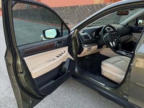 Used 2015 Subaru Outback 3.6R Limited AWD/4WD image 60