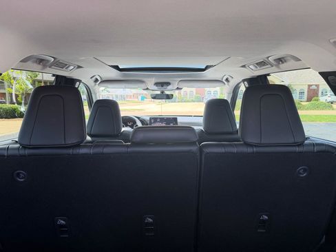Used 2023 INFINITI QX60 Luxe w/ Cargo Package AWD/4WD image 12