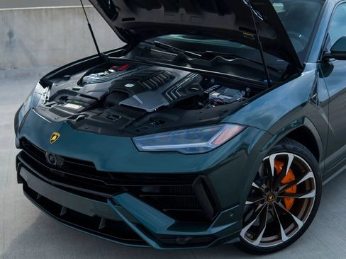 Used 2024 Lamborghini Urus S AWD/4WD image 11