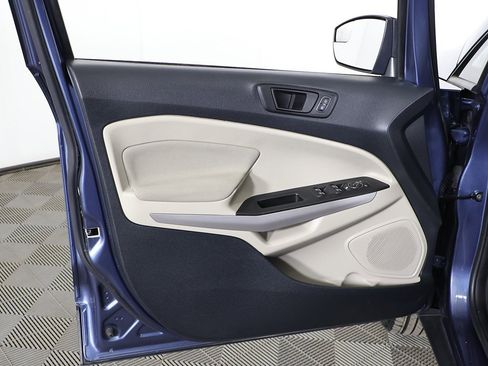 Used 2021 Ford EcoSport S image 19