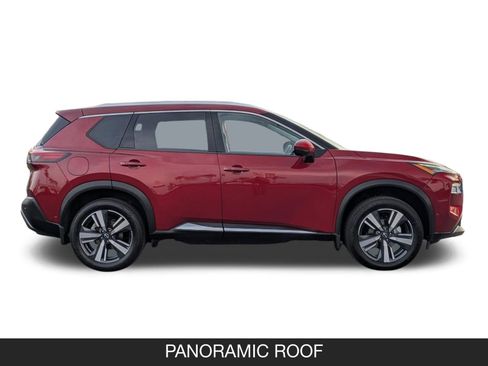 Used 2023 Nissan Rogue SL w/ SL Premium Package image 6