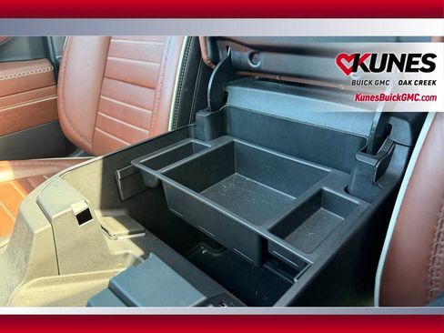 Used 2025 GMC Sierra 2500 Denali Ultimate w/ Snow Plow Prep/Camper Package AWD/4WD image 19