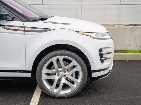 Used 2020 Land Rover Range Rover Evoque First Edition image 9