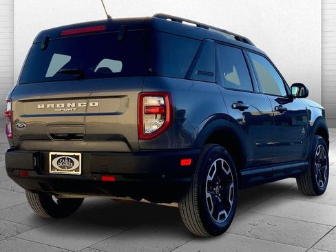 Used 2024 Ford Bronco Sport Outer Banks w/ Tech Package image 13