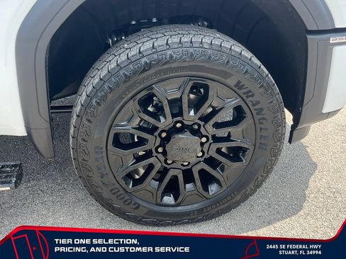 New 2026 GMC Sierra 2500 Denali w/ Denali Reserve Package AWD/4WD image 21