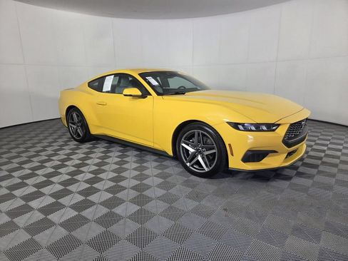 Used 2024 Ford Mustang Premium RWD image 3