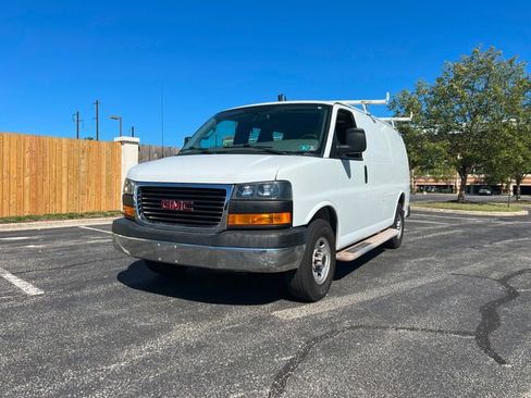 Used 2019 GMC Savana 2500 w/ Driver Convenience Package image 1